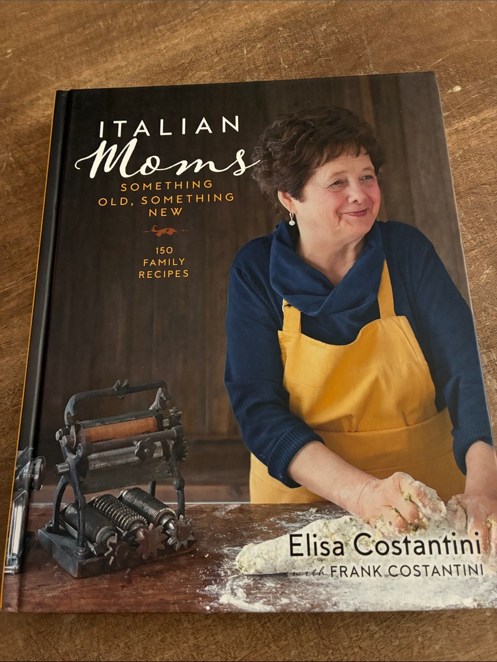 Italian Moms Cookbook - Yellow Apron Edition